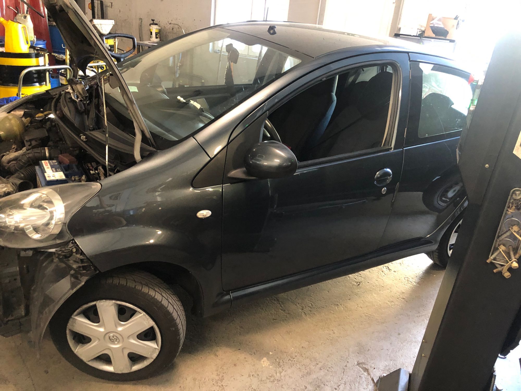 Grosse mécanique Remplacement d’un alternateur sur Toyota Aygo chez Garage Fastires à Colmar près de Houssen Illzach 1