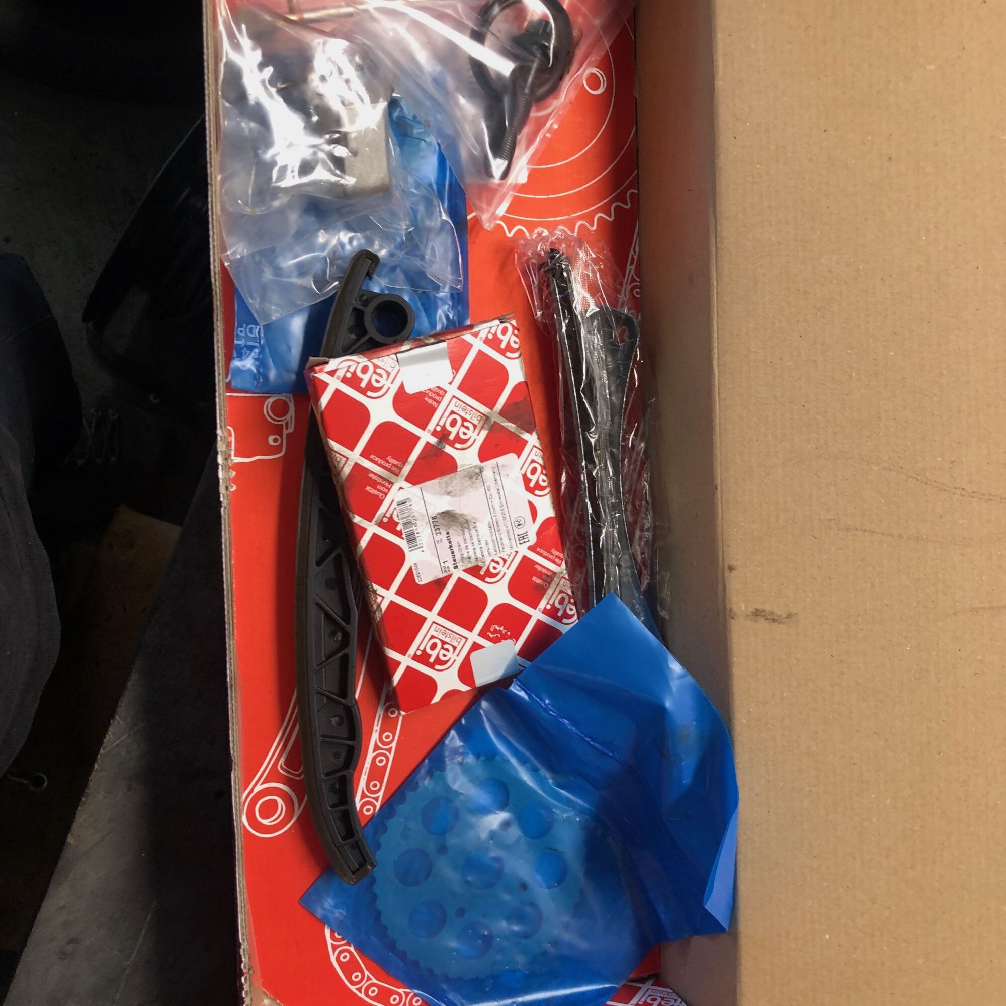 IMG_1709 2000X2000 | Fastires Replacement d’une chaîne de distribution sur fiât 500 chez Garage Fastires à Colmar Pfastatt